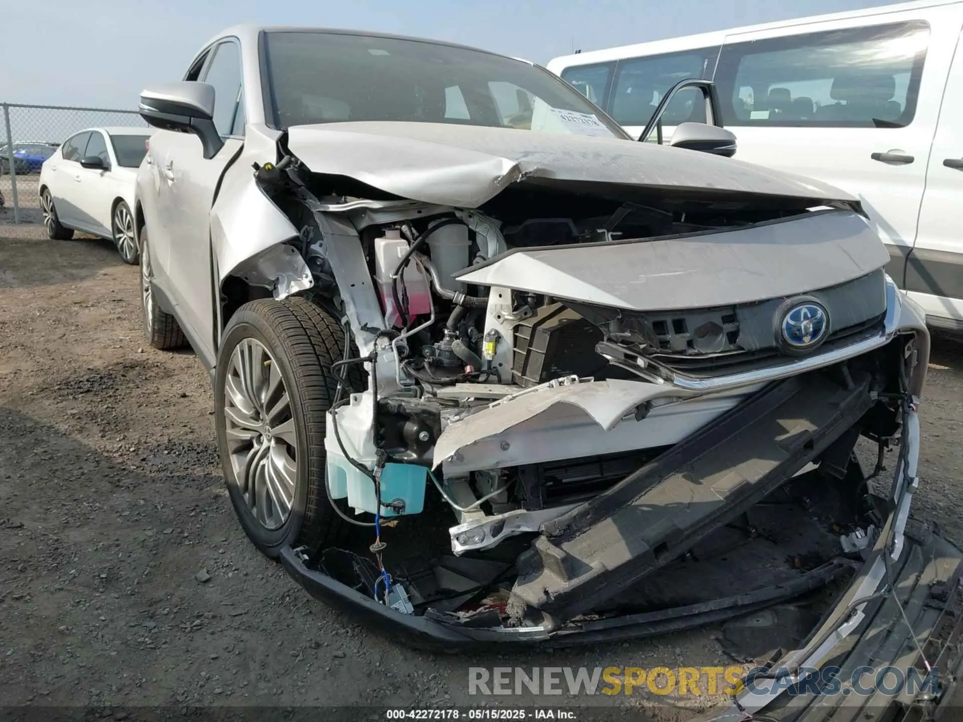 6 Photograph of a damaged car JTEAAAAH2RJ183948 TOYOTA VENZA 2024