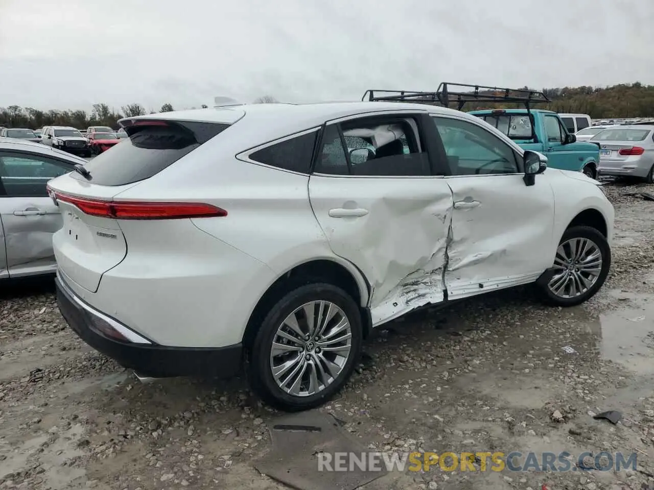 3 Photograph of a damaged car JTEAAAAH2RJ184209 TOYOTA VENZA 2024