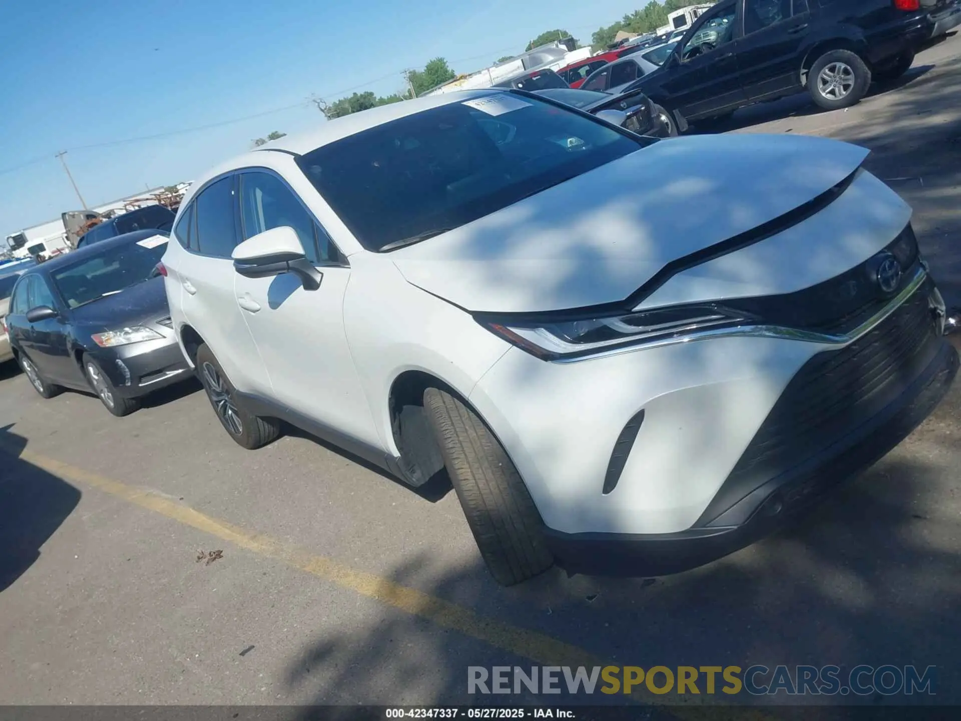 1 Photograph of a damaged car JTEAAAAH3RJ182291 TOYOTA VENZA 2024