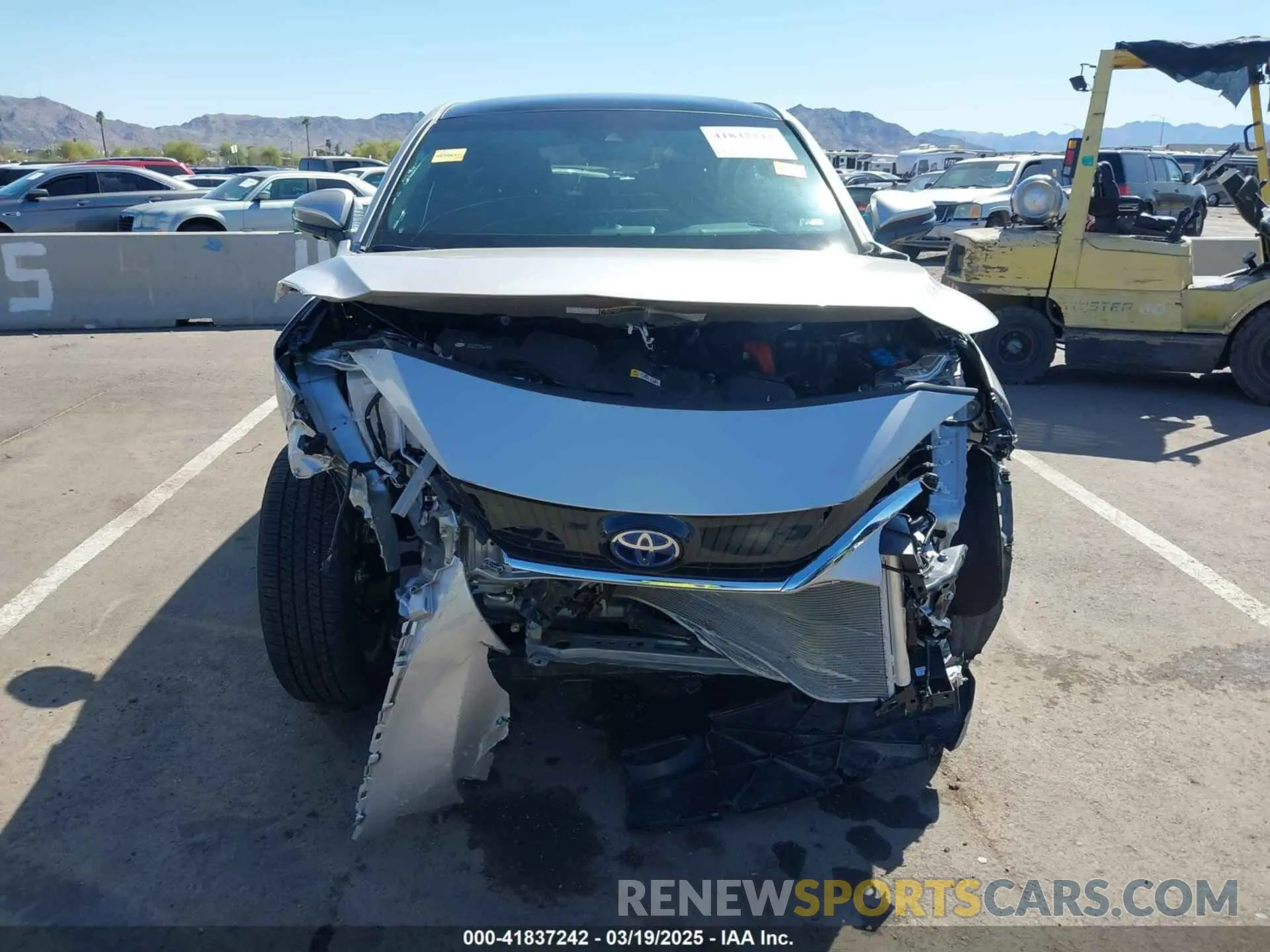 12 Photograph of a damaged car JTEAAAAH3RJ186695 TOYOTA VENZA 2024