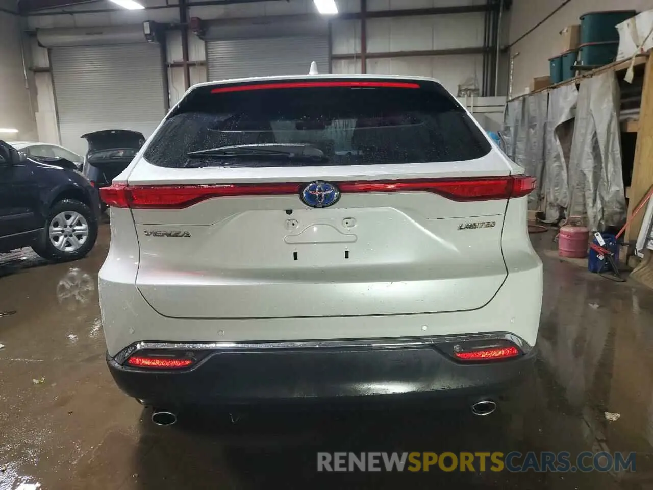 6 Photograph of a damaged car JTEAAAAH4RJ153981 TOYOTA VENZA 2024