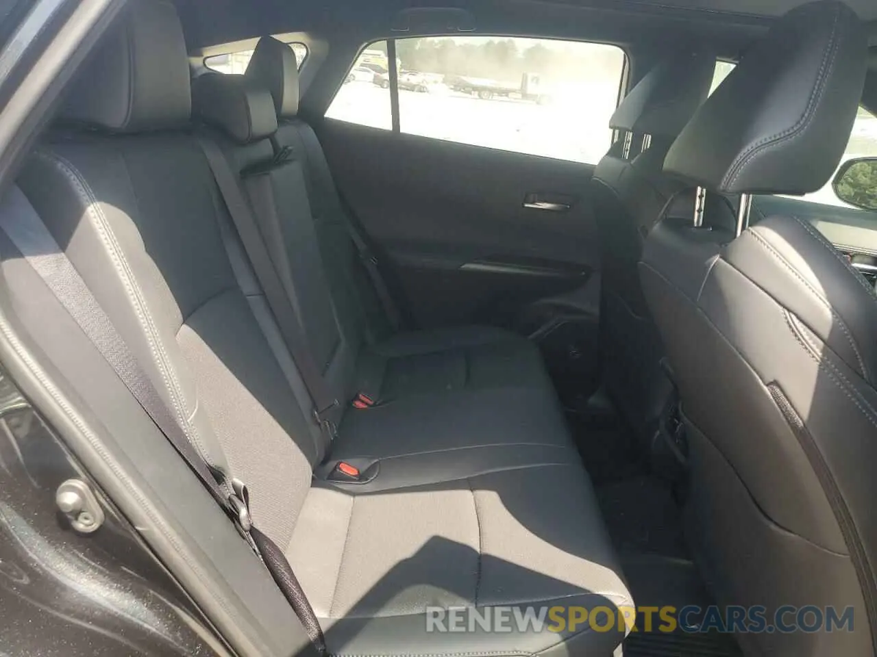 10 Photograph of a damaged car JTEAAAAH4RJ173020 TOYOTA VENZA 2024