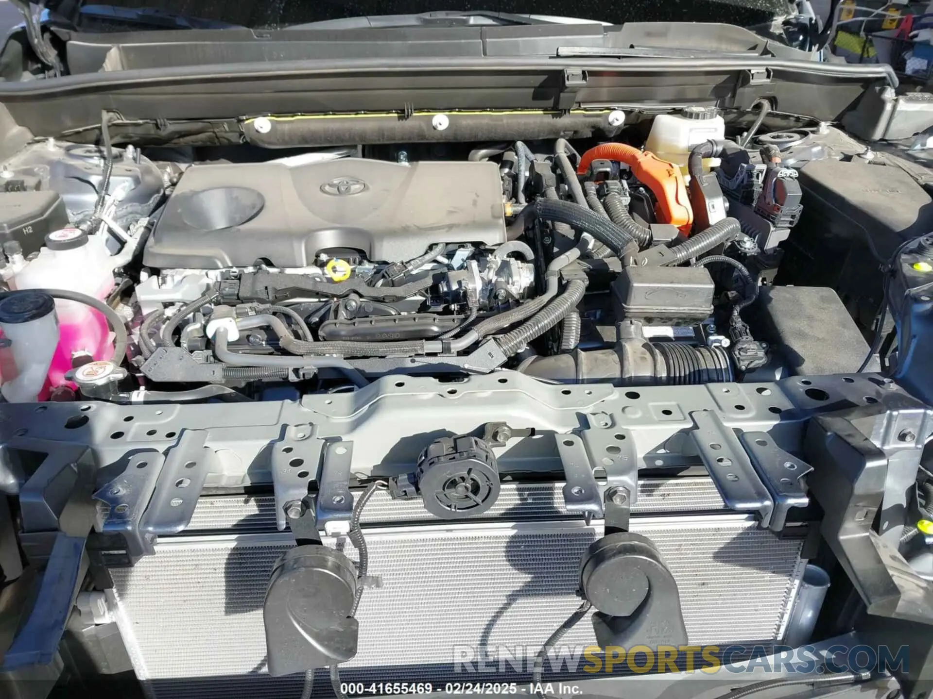 10 Photograph of a damaged car JTEAAAAH5RJ174676 TOYOTA VENZA 2024