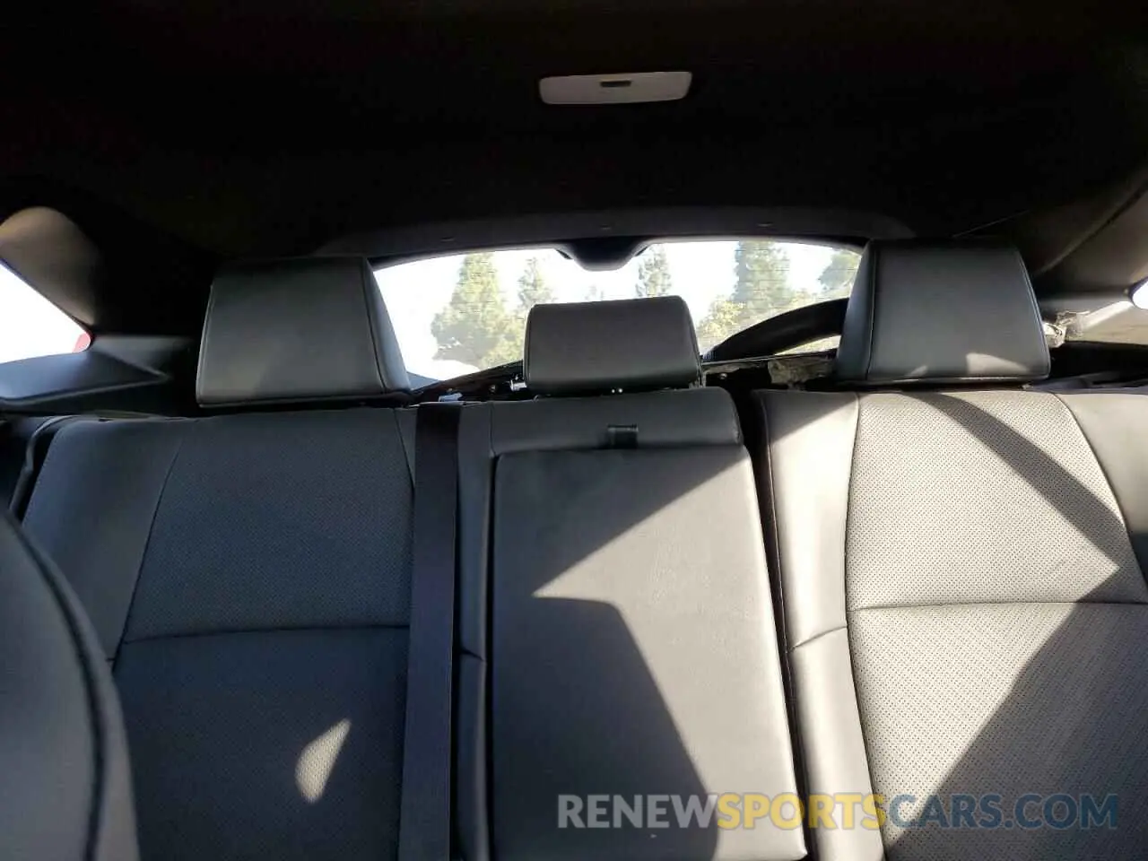 10 Photograph of a damaged car JTEAAAAH5RJ177965 TOYOTA VENZA 2024