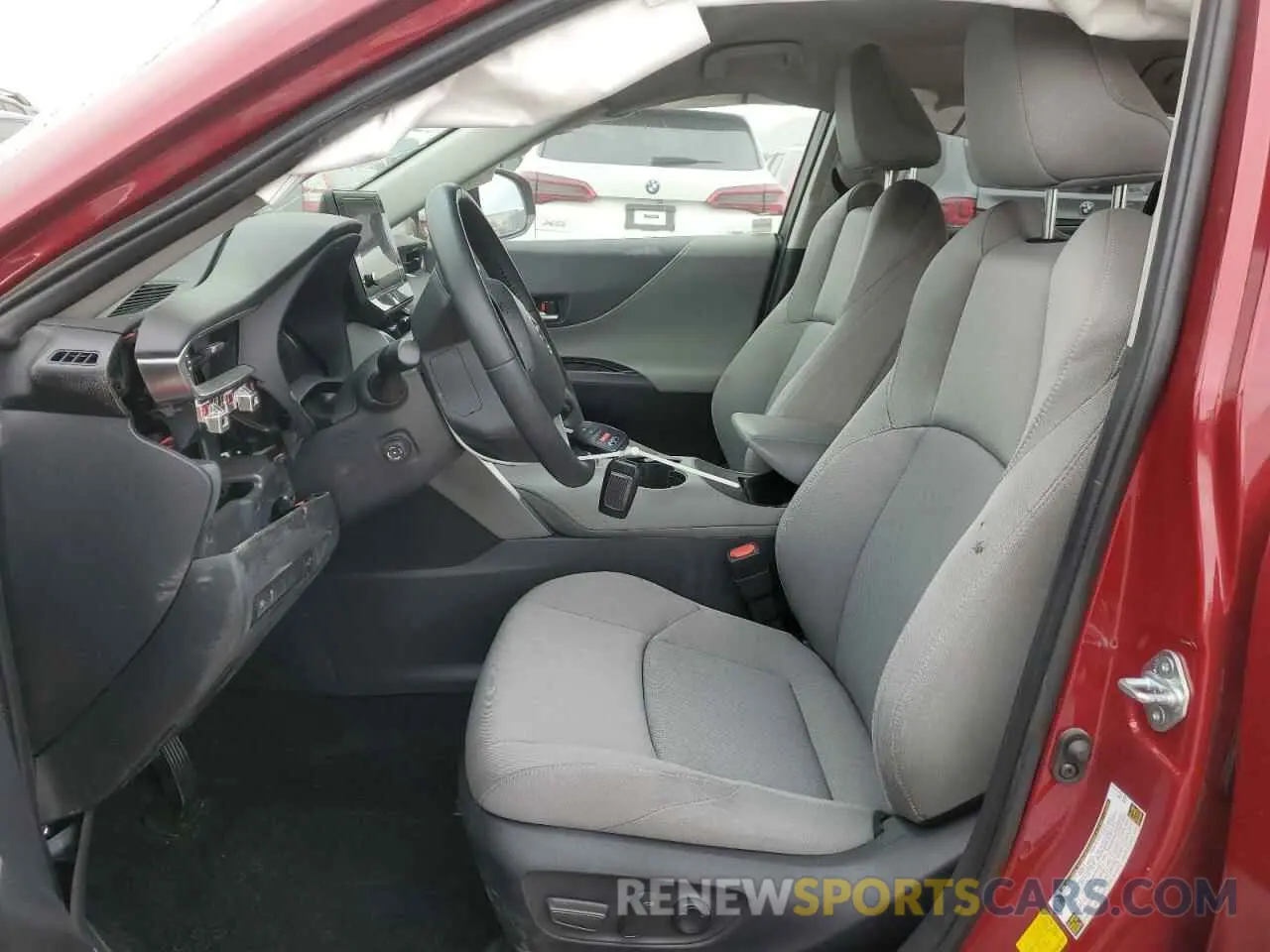 7 Photograph of a damaged car JTEAAAAH5RJ185998 TOYOTA VENZA 2024
