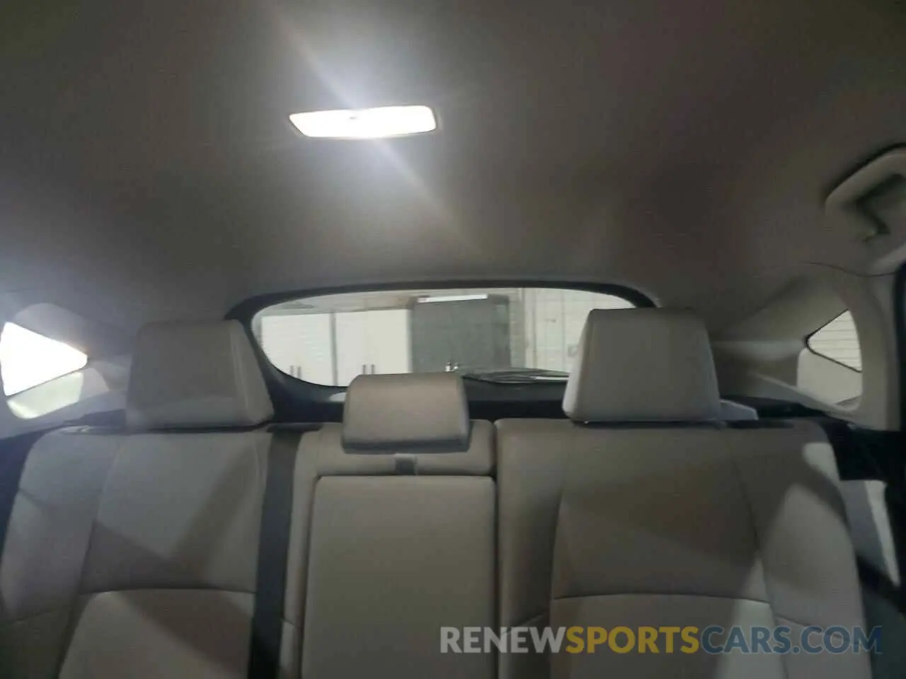 10 Photograph of a damaged car JTEAAAAH6RJ164903 TOYOTA VENZA 2024