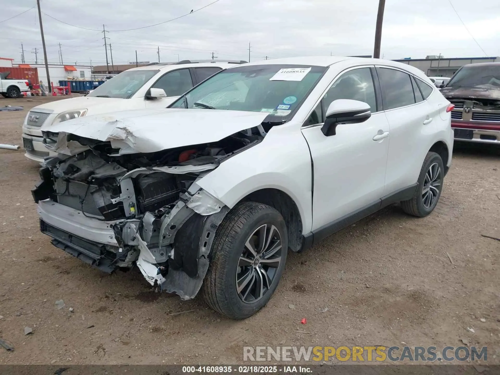 2 Photograph of a damaged car JTEAAAAH6RJ165999 TOYOTA VENZA 2024