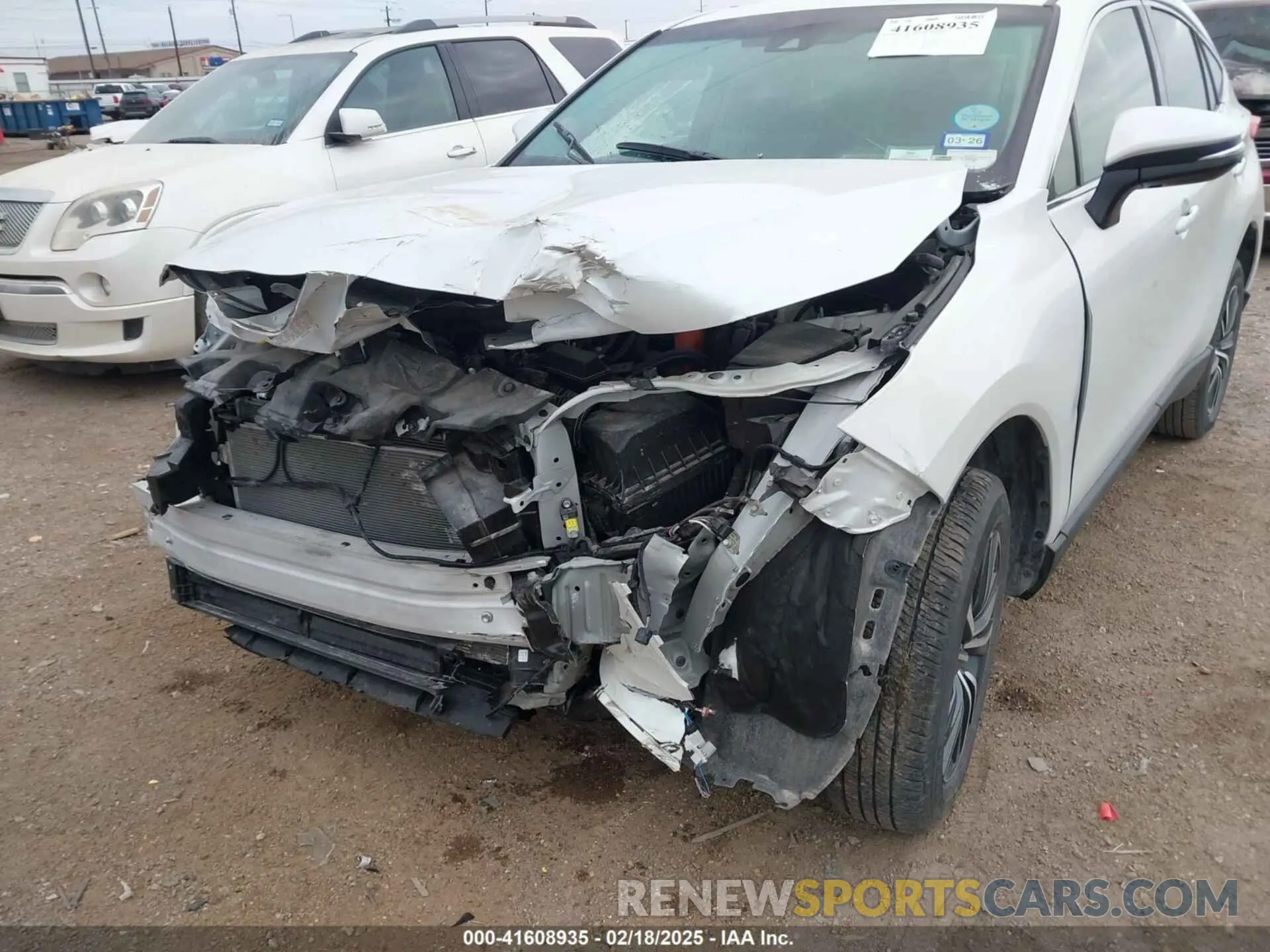 6 Photograph of a damaged car JTEAAAAH6RJ165999 TOYOTA VENZA 2024