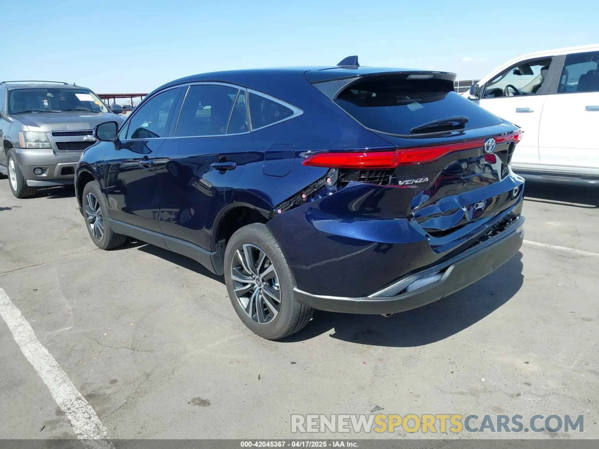3 Photograph of a damaged car JTEAAAAH7RJ160035 TOYOTA VENZA 2024