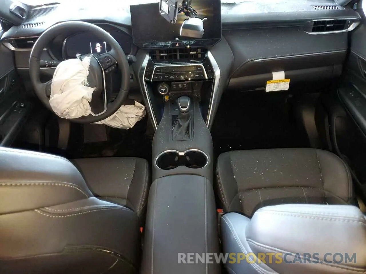 8 Photograph of a damaged car JTEAAAAH7RJ169222 TOYOTA VENZA 2024