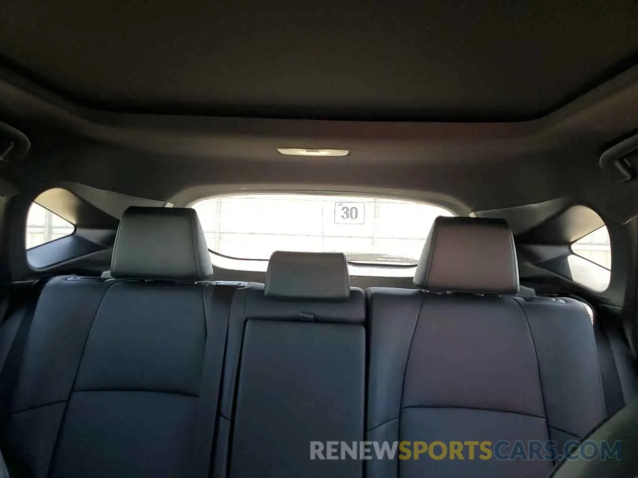 10 Photograph of a damaged car JTEAAAAH8RJ159587 TOYOTA VENZA 2024