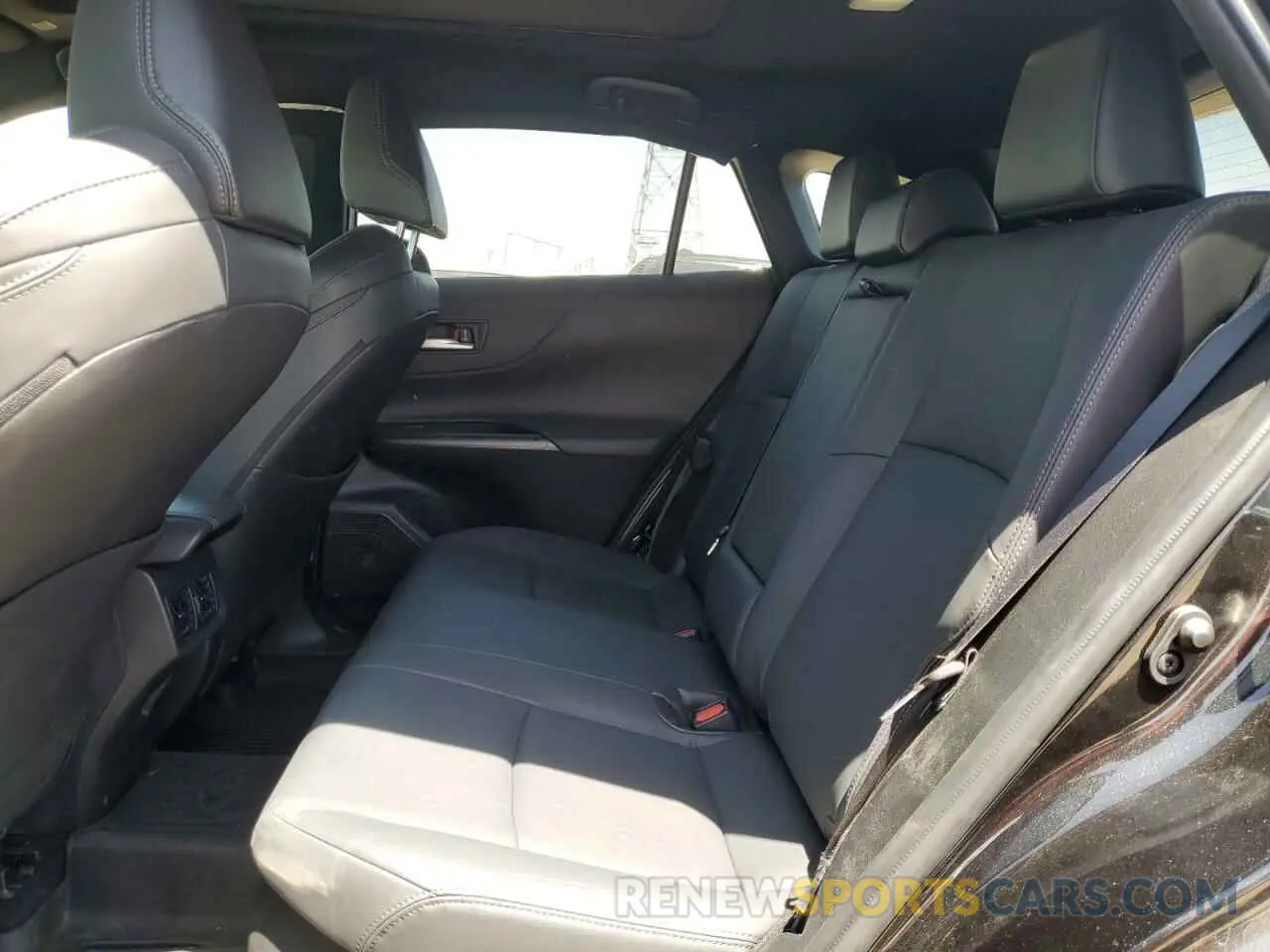 11 Photograph of a damaged car JTEAAAAH8RJ159587 TOYOTA VENZA 2024