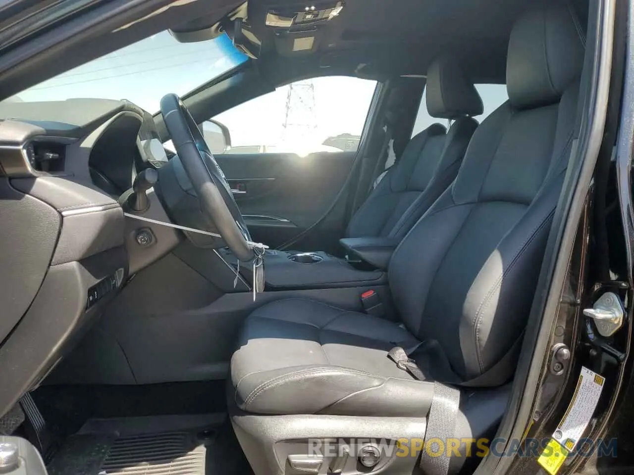 7 Photograph of a damaged car JTEAAAAH8RJ159587 TOYOTA VENZA 2024