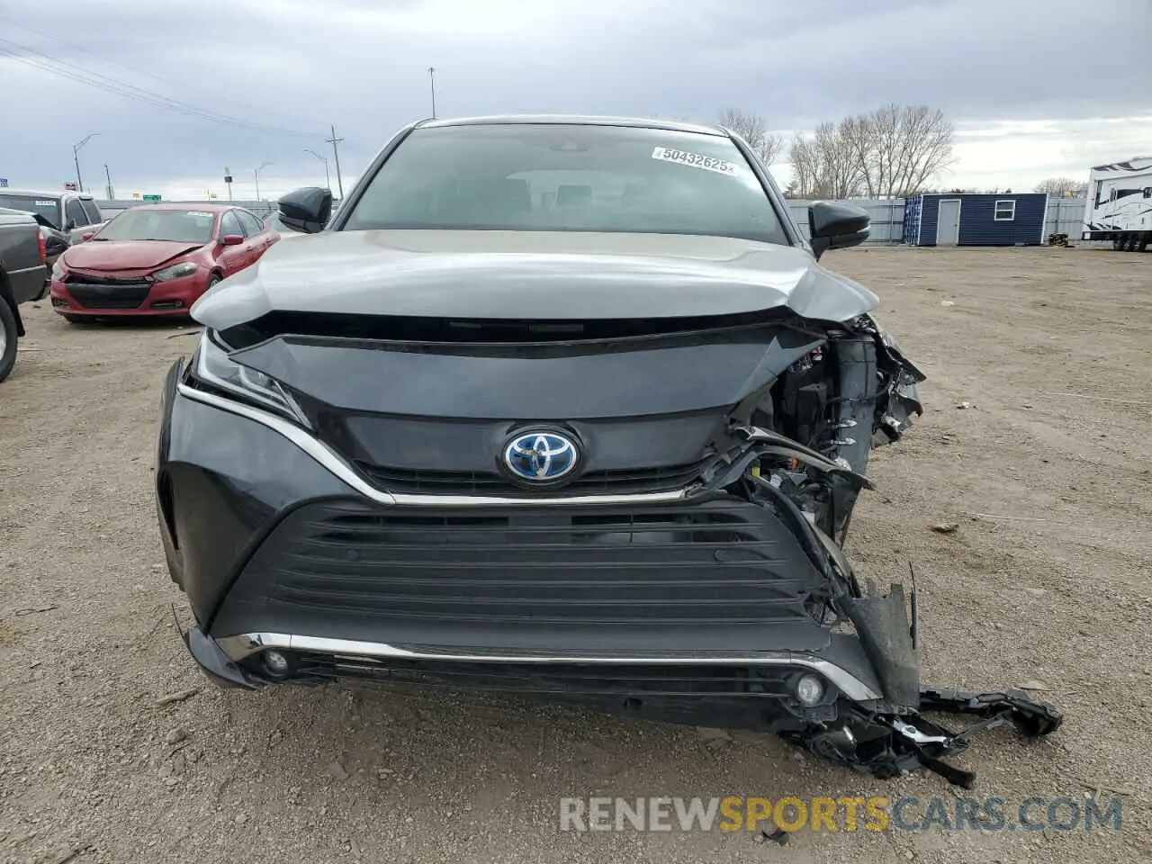 5 Photograph of a damaged car JTEAAAAH8RJ159640 TOYOTA VENZA 2024