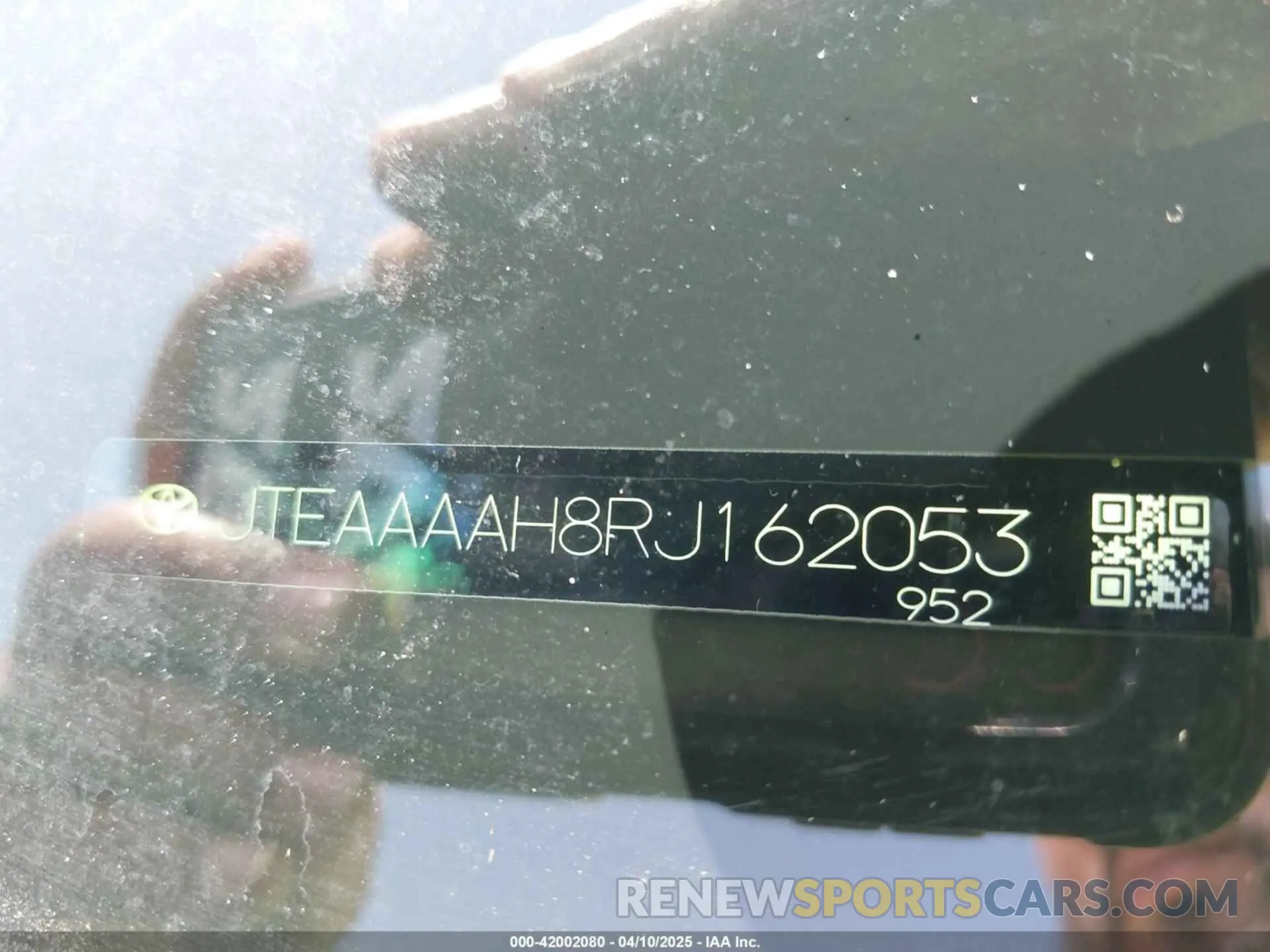 9 Photograph of a damaged car JTEAAAAH8RJ162053 TOYOTA VENZA 2024