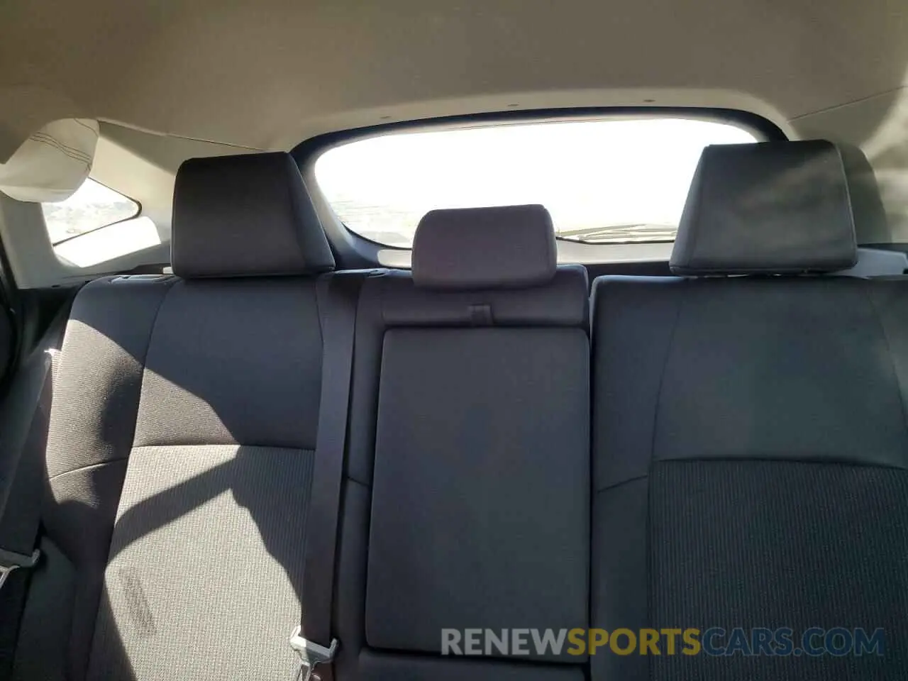 10 Photograph of a damaged car JTEAAAAH9RJ180416 TOYOTA VENZA 2024