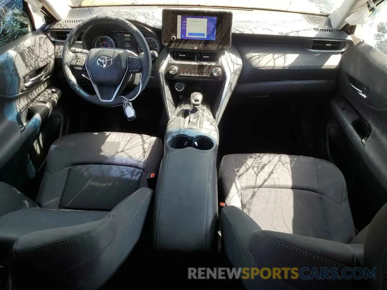 8 Photograph of a damaged car JTEAAAAH9RJ180416 TOYOTA VENZA 2024