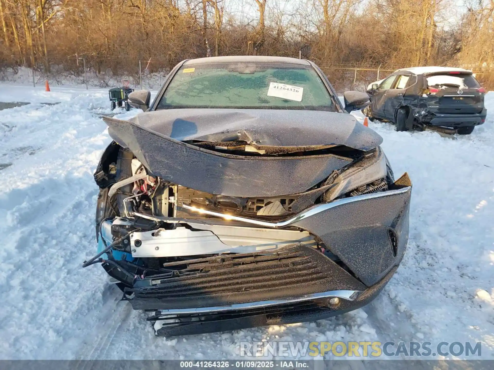 13 Photograph of a damaged car JTEAAAAHXRJ156948 TOYOTA VENZA 2024