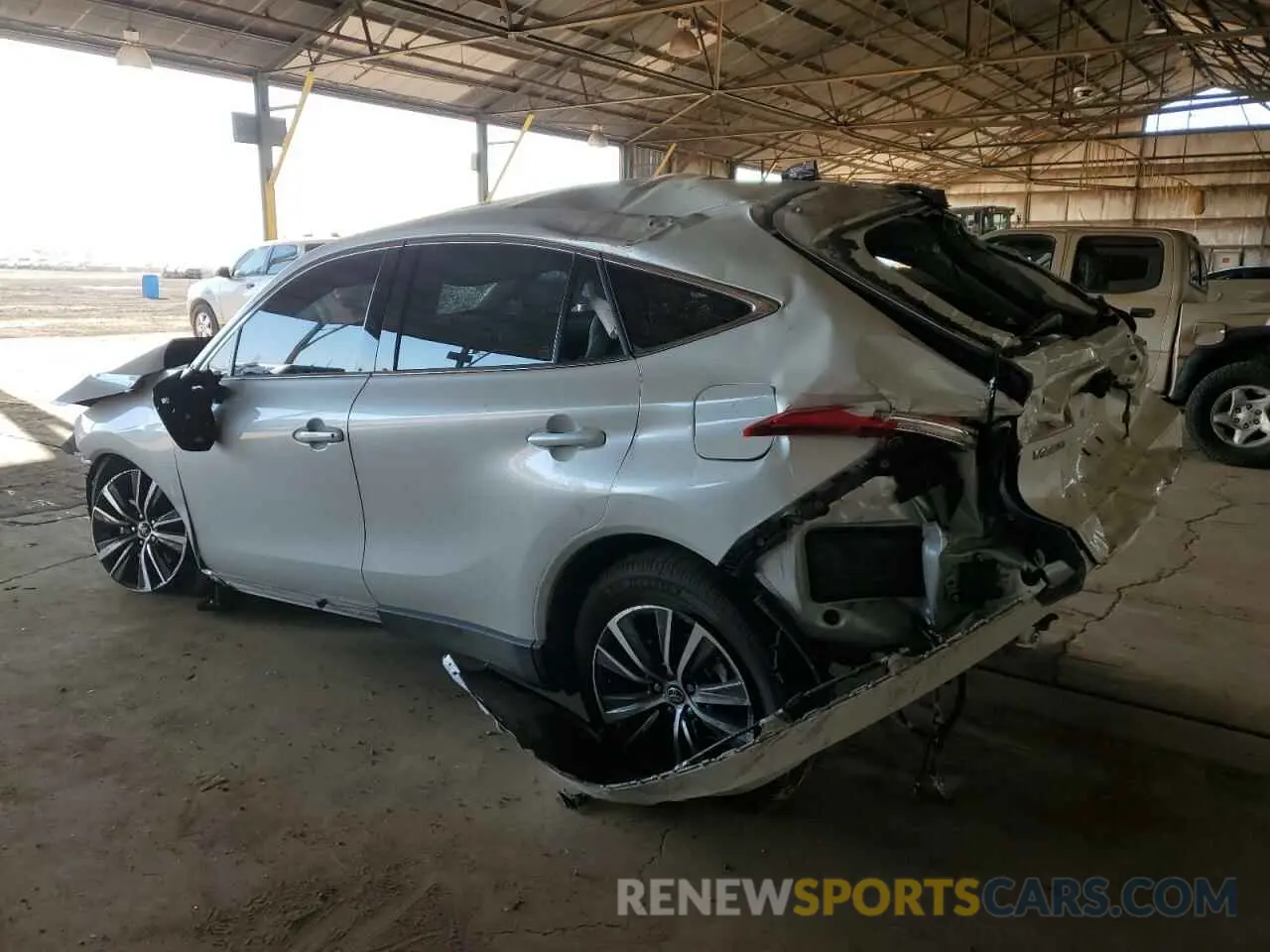 2 Photograph of a damaged car JTEAAAAHXRJ159011 TOYOTA VENZA 2024
