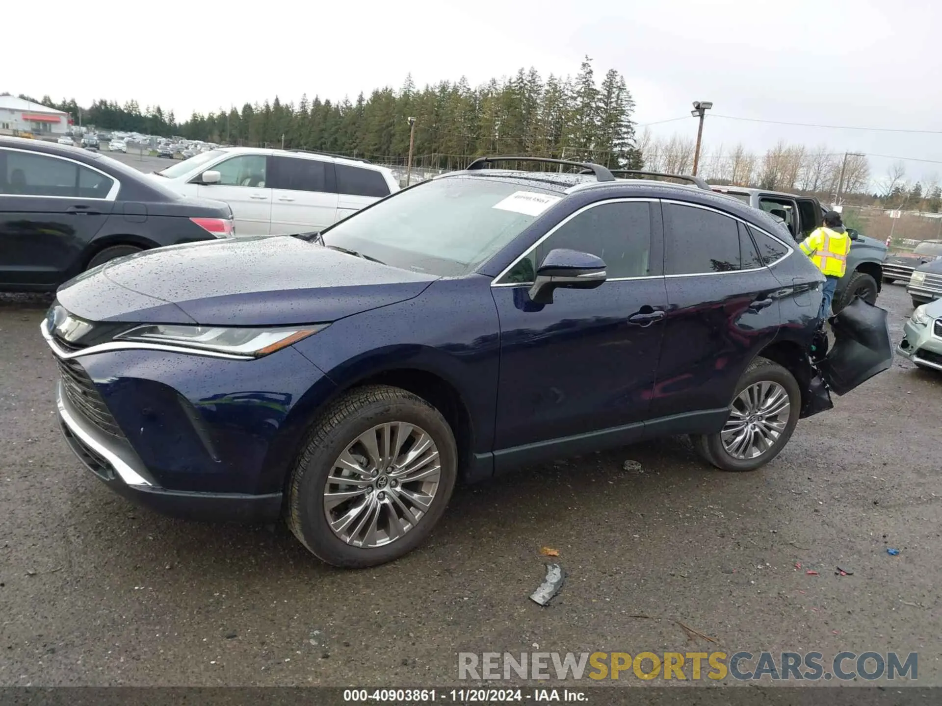 14 Photograph of a damaged car JTEAAAAHXRJ170333 TOYOTA VENZA 2024