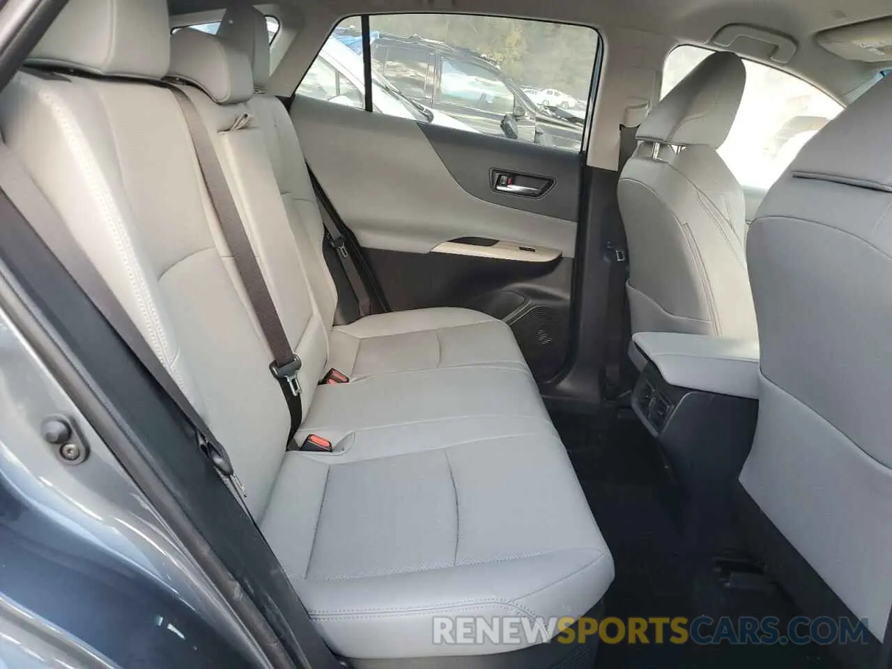 11 Photograph of a damaged car JTEAAAAHXRJ172163 TOYOTA VENZA 2024