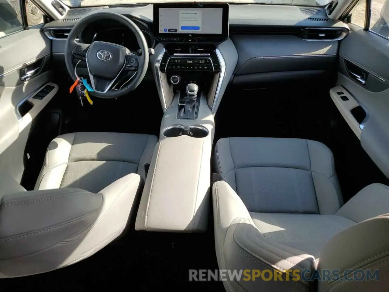 8 Photograph of a damaged car JTEAAAAHXRJ172163 TOYOTA VENZA 2024