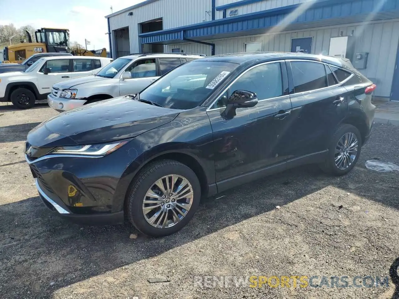 1 Photograph of a damaged car JTEAAAAHXRJ172485 TOYOTA VENZA 2024