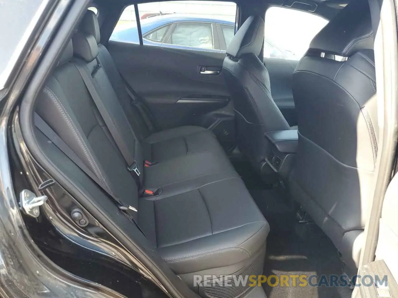 10 Photograph of a damaged car JTEAAAAHXRJ172485 TOYOTA VENZA 2024