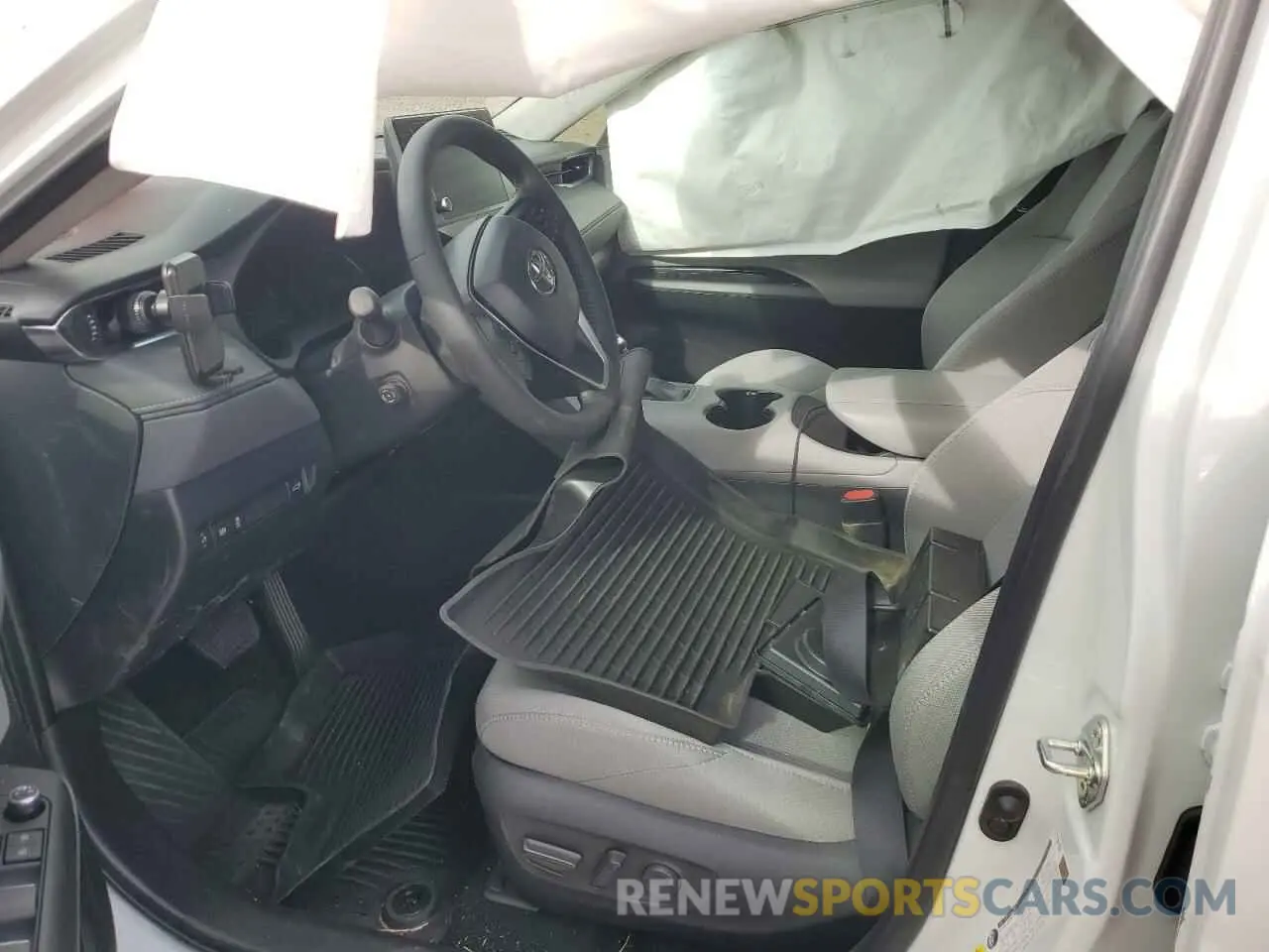 7 Photograph of a damaged car JTEAAAAHXRJ188623 TOYOTA VENZA 2024
