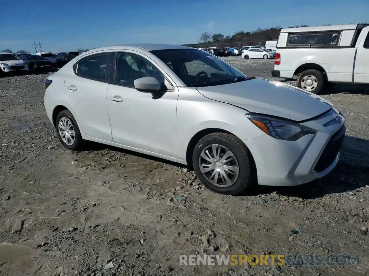 4 Photograph of a damaged car 3MYDLBYV0KY505938 TOYOTA YARIS 2019