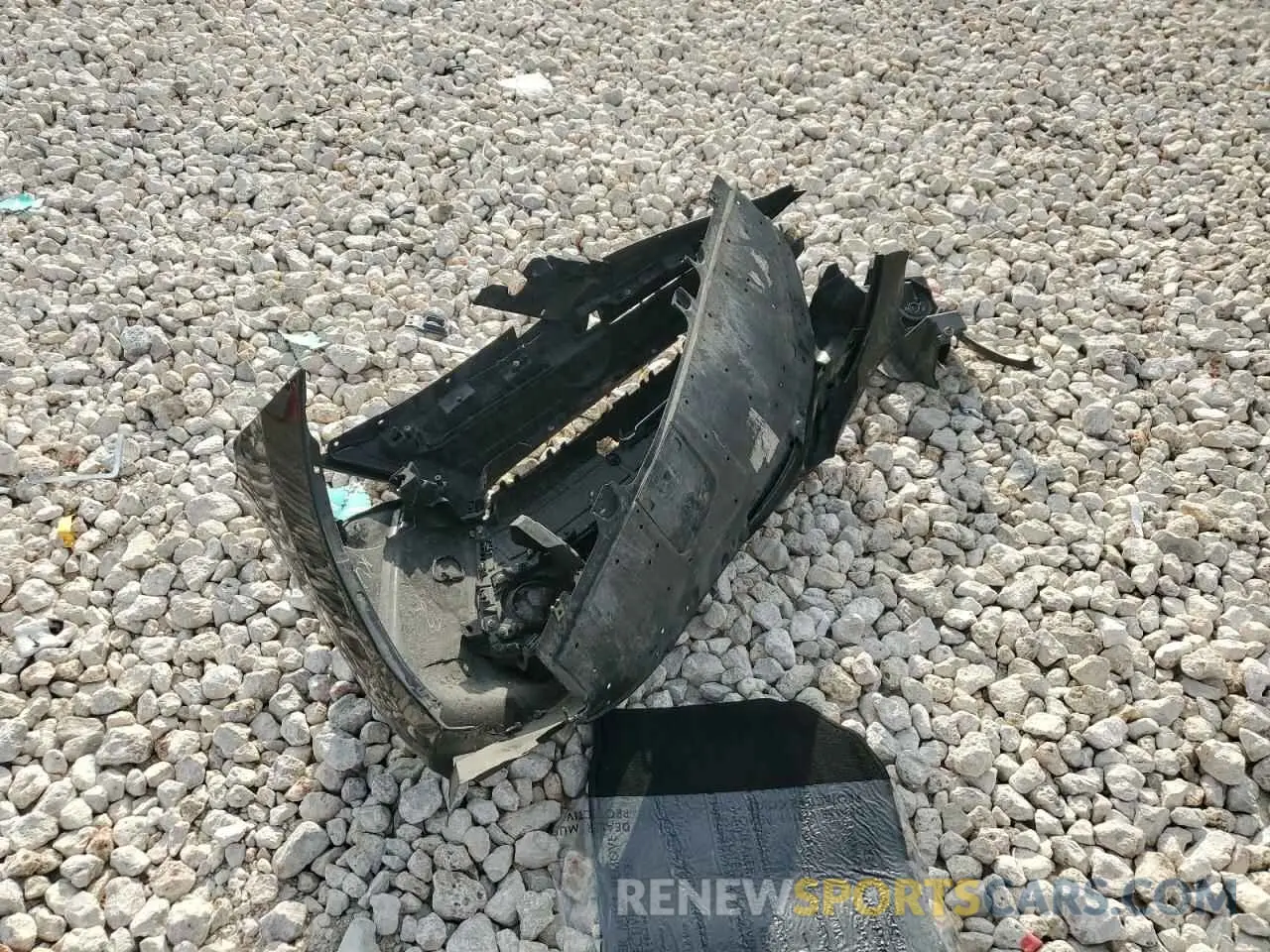 14 Photograph of a damaged car 3MYDLBYV0KY508113 TOYOTA YARIS 2019