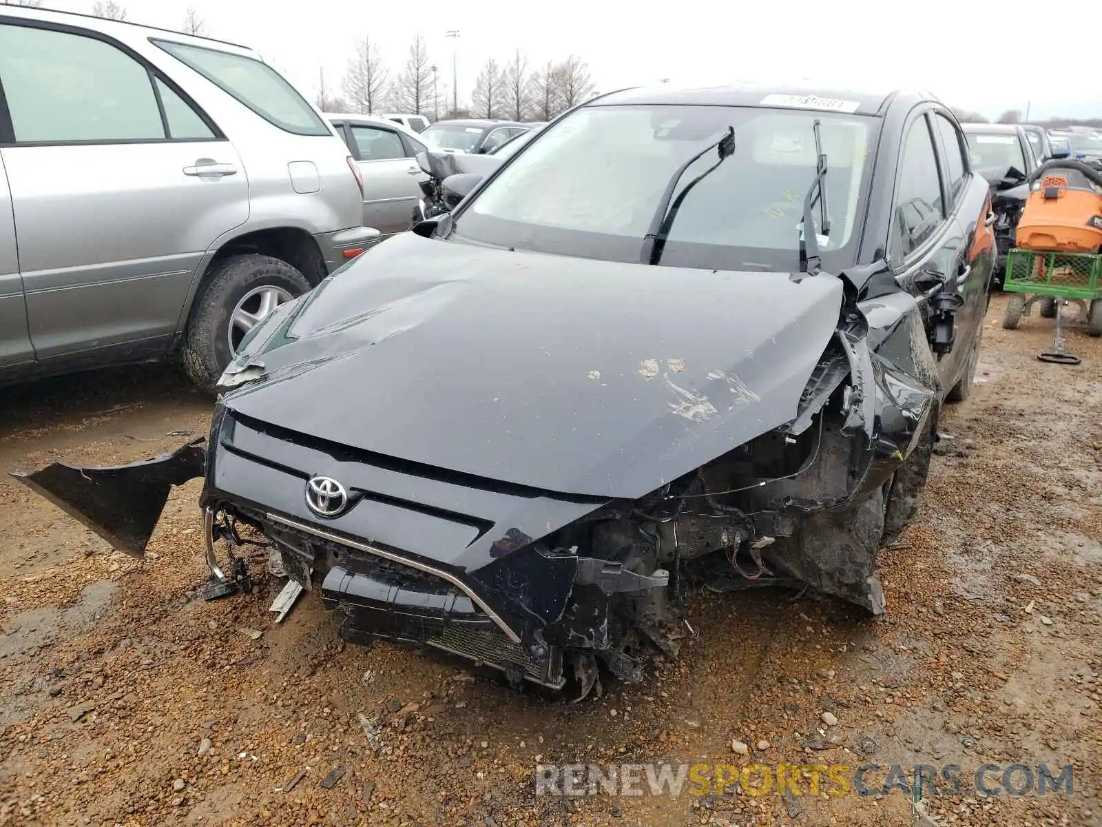 9 Photograph of a damaged car 3MYDLBYV0KY509665 TOYOTA YARIS 2019