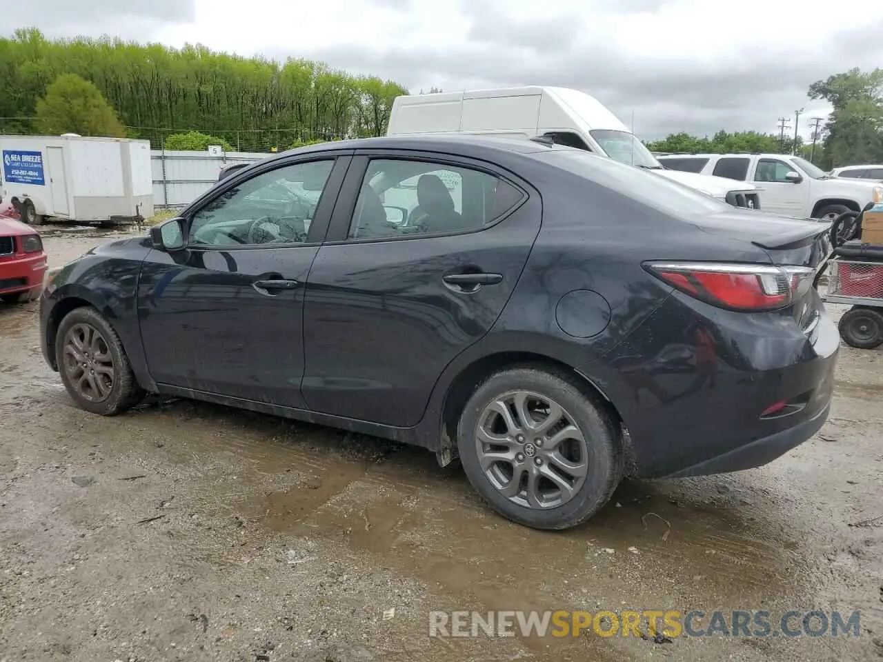 2 Photograph of a damaged car 3MYDLBYV0KY513912 TOYOTA YARIS 2019