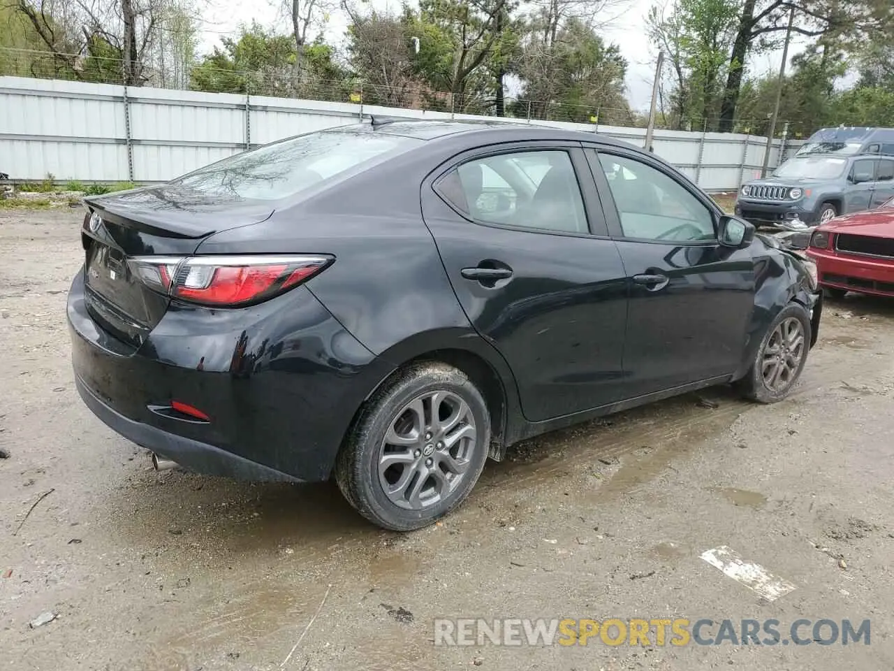 3 Photograph of a damaged car 3MYDLBYV0KY513912 TOYOTA YARIS 2019