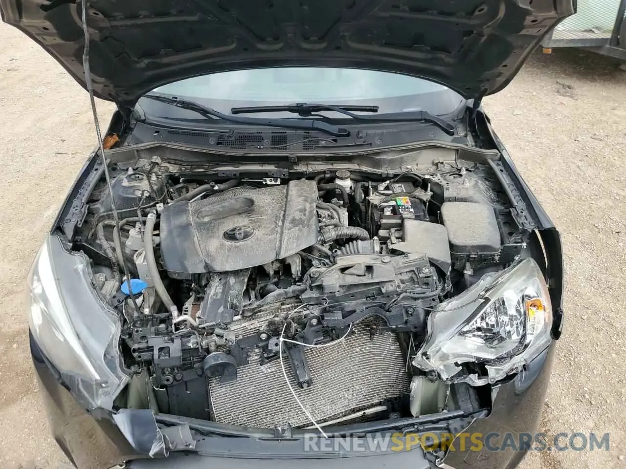 11 Photograph of a damaged car 3MYDLBYV0KY515286 TOYOTA YARIS 2019