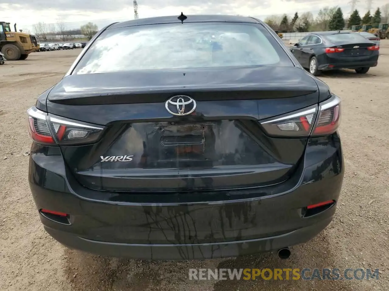 6 Photograph of a damaged car 3MYDLBYV0KY515286 TOYOTA YARIS 2019
