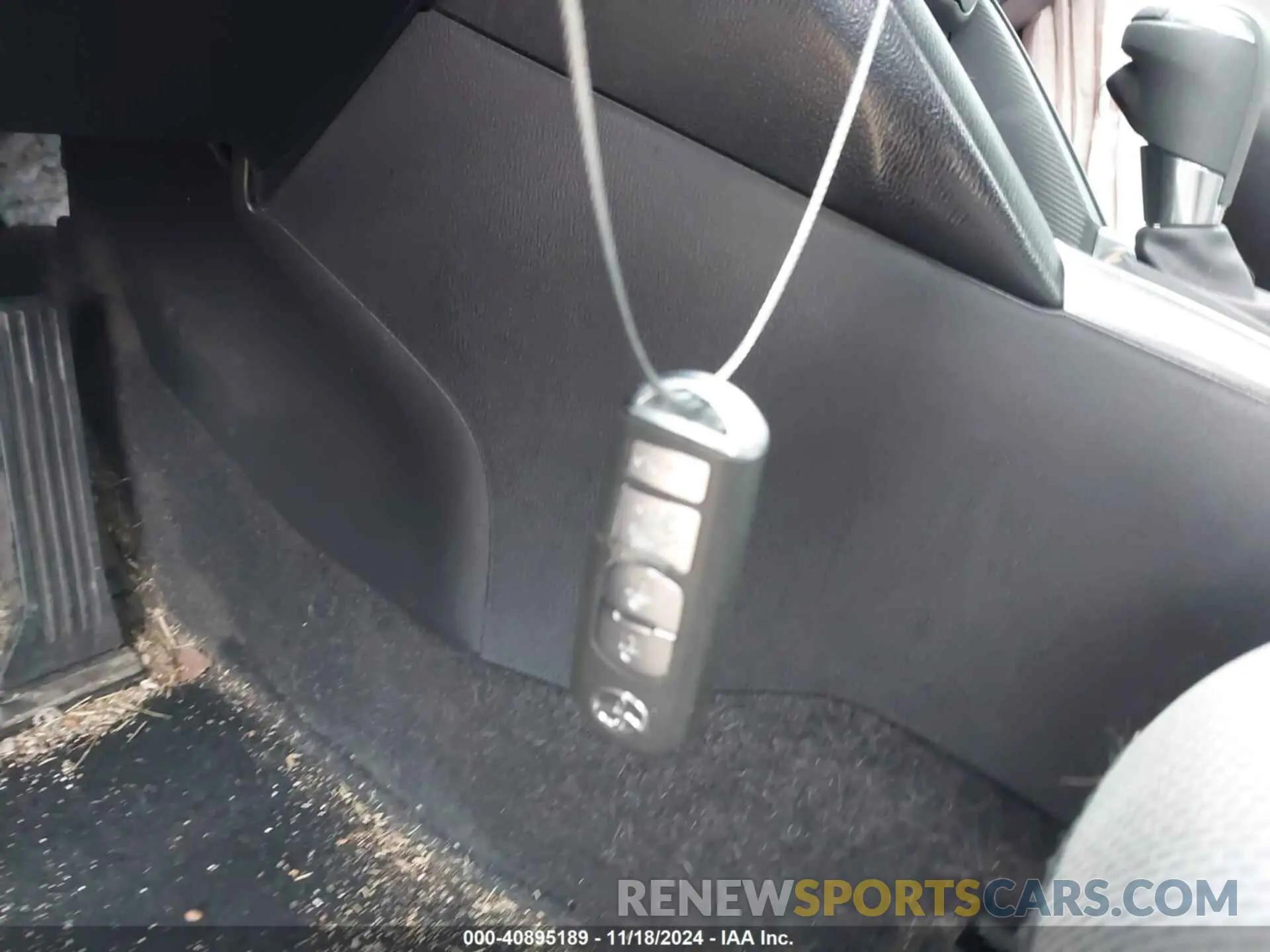 11 Photograph of a damaged car 3MYDLBYV0KY517216 TOYOTA YARIS 2019