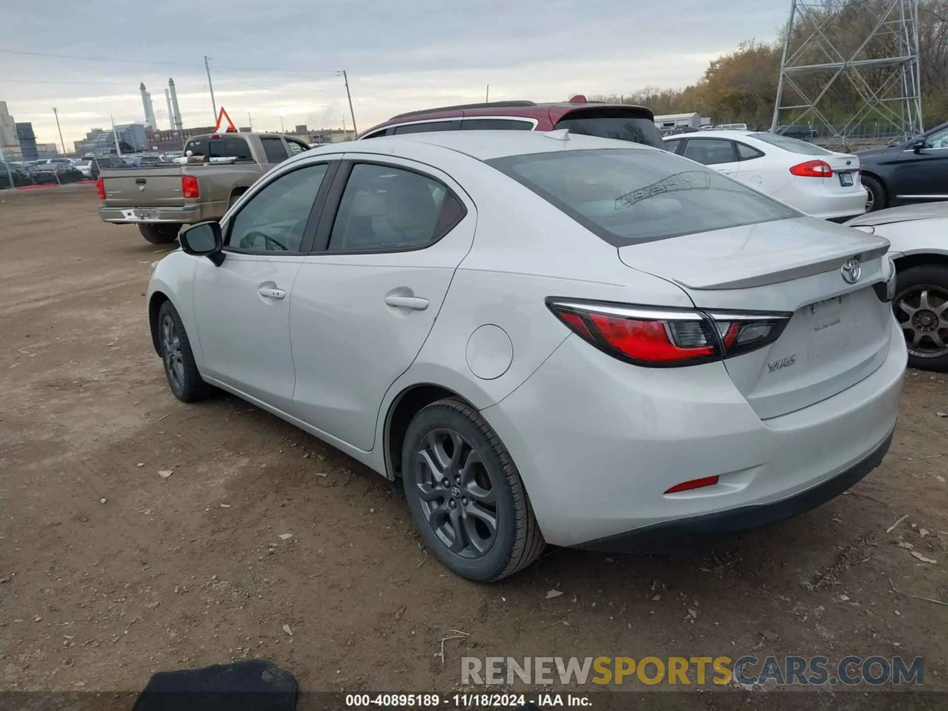 3 Photograph of a damaged car 3MYDLBYV0KY517216 TOYOTA YARIS 2019