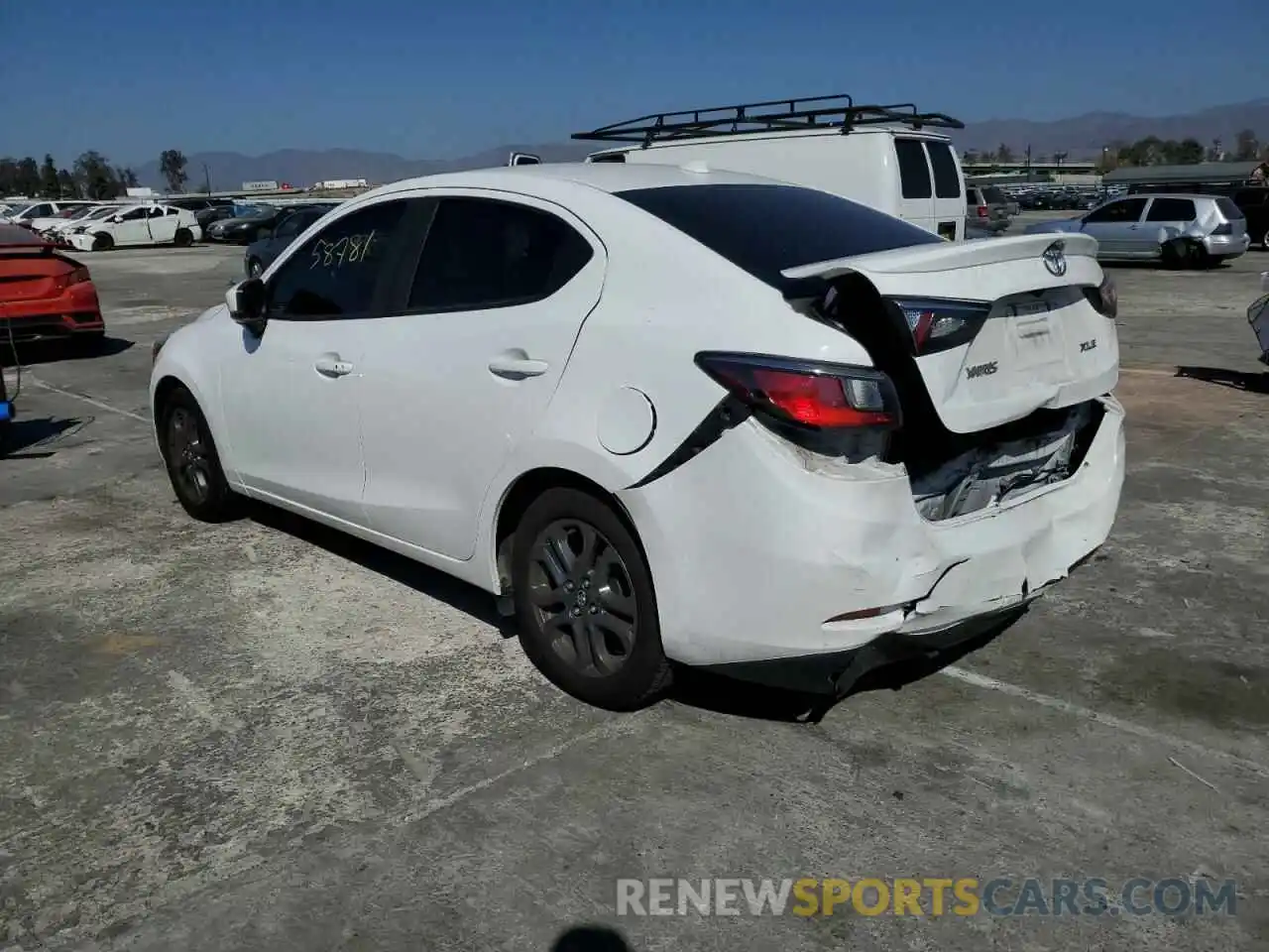 3 Photograph of a damaged car 3MYDLBYV0KY520861 TOYOTA YARIS 2019