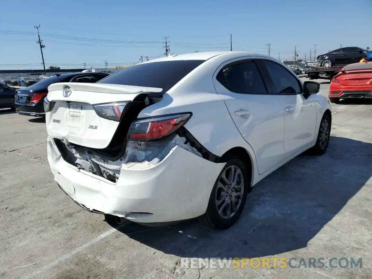 4 Photograph of a damaged car 3MYDLBYV0KY520861 TOYOTA YARIS 2019