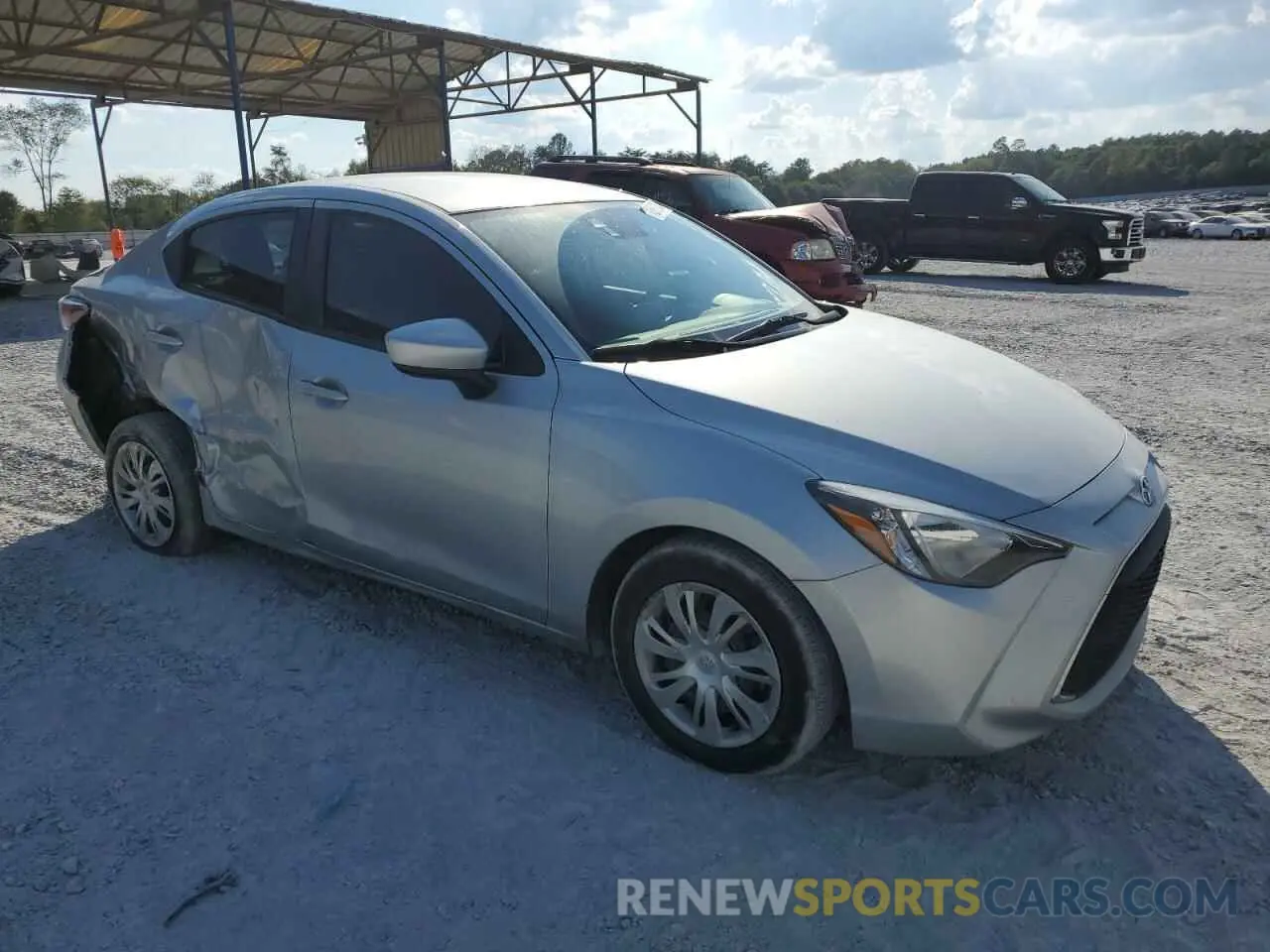 4 Photograph of a damaged car 3MYDLBYV0KY523307 TOYOTA YARIS 2019