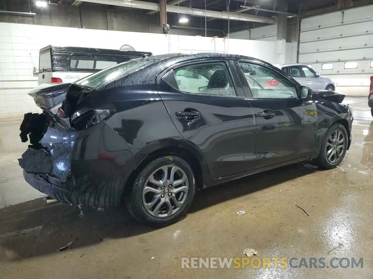 3 Photograph of a damaged car 3MYDLBYV0KY524179 TOYOTA YARIS 2019