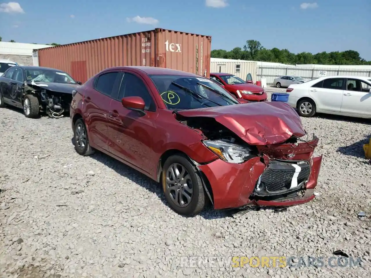 1 Photograph of a damaged car 3MYDLBYV0KY527096 TOYOTA YARIS 2019