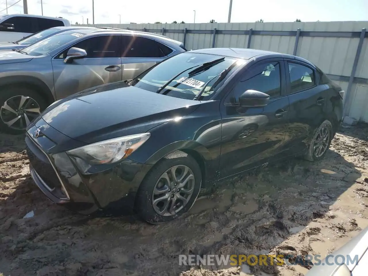 1 Photograph of a damaged car 3MYDLBYV1KY500635 TOYOTA YARIS 2019