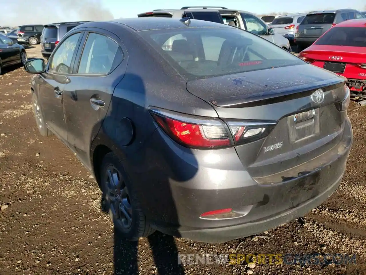 3 Photograph of a damaged car 3MYDLBYV1KY505320 TOYOTA YARIS 2019