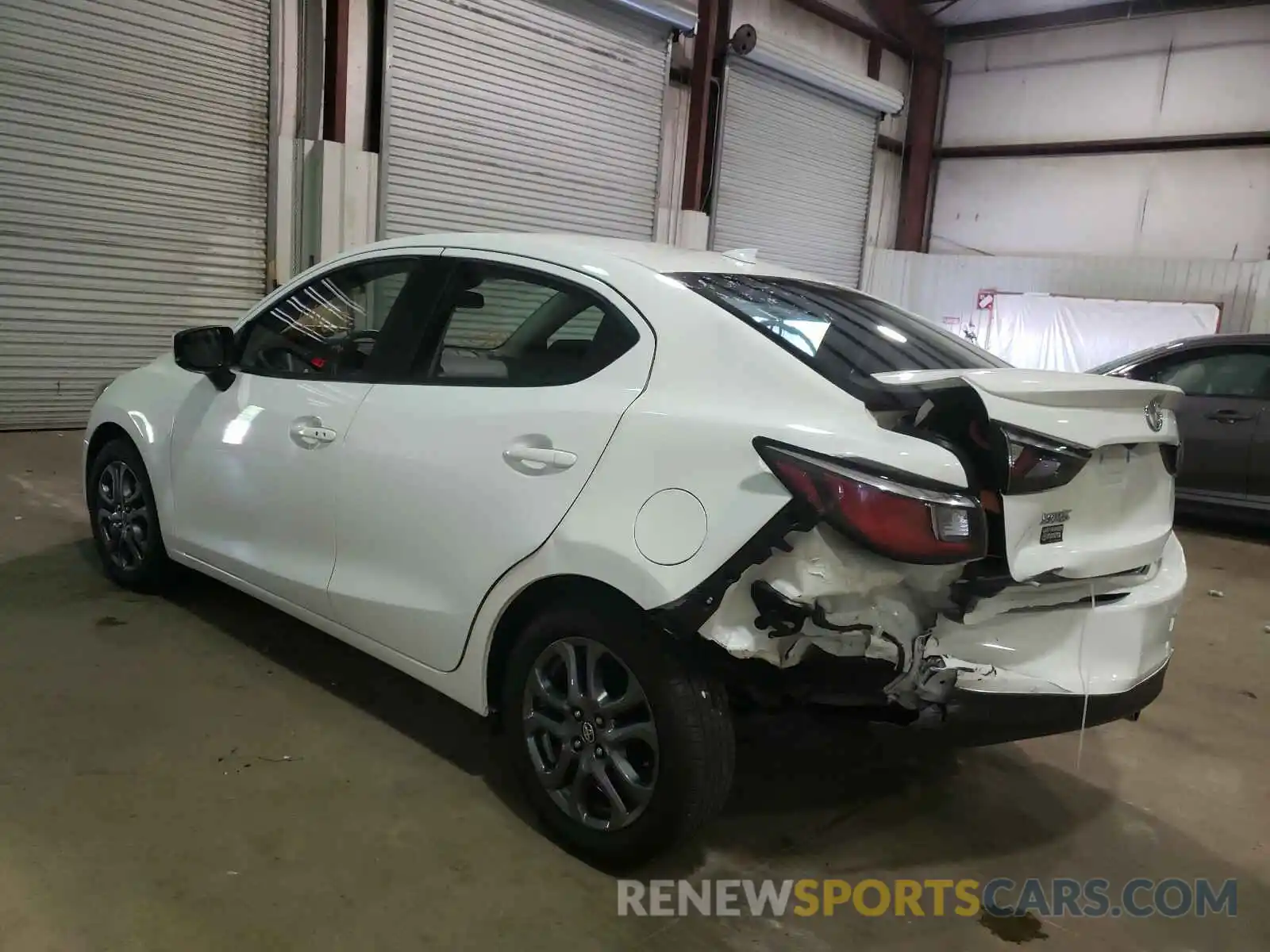 3 Photograph of a damaged car 3MYDLBYV1KY505592 TOYOTA YARIS 2019