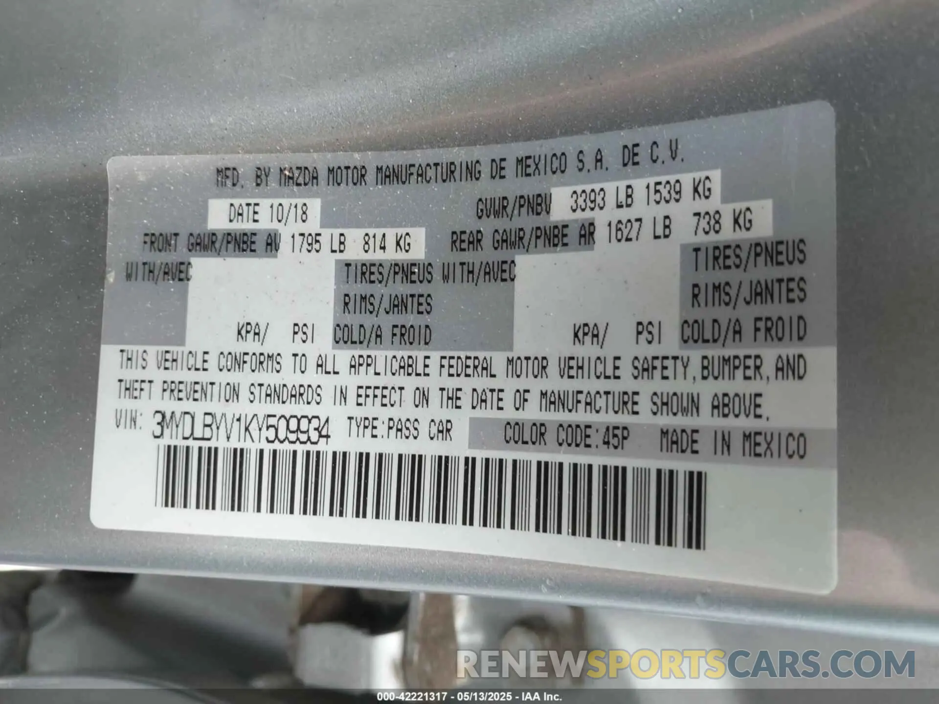 9 Photograph of a damaged car 3MYDLBYV1KY509934 TOYOTA YARIS 2019