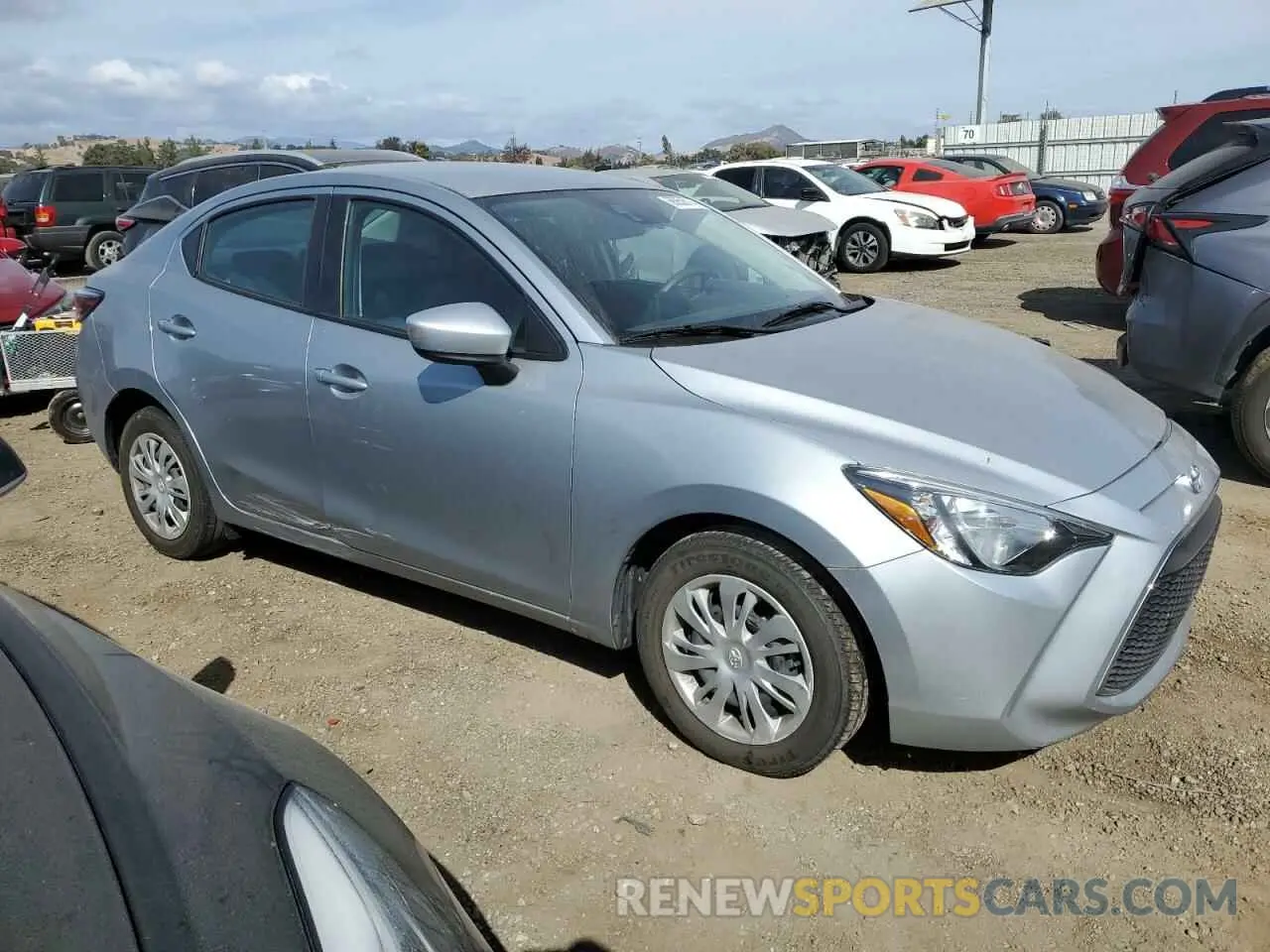 4 Photograph of a damaged car 3MYDLBYV1KY523056 TOYOTA YARIS 2019