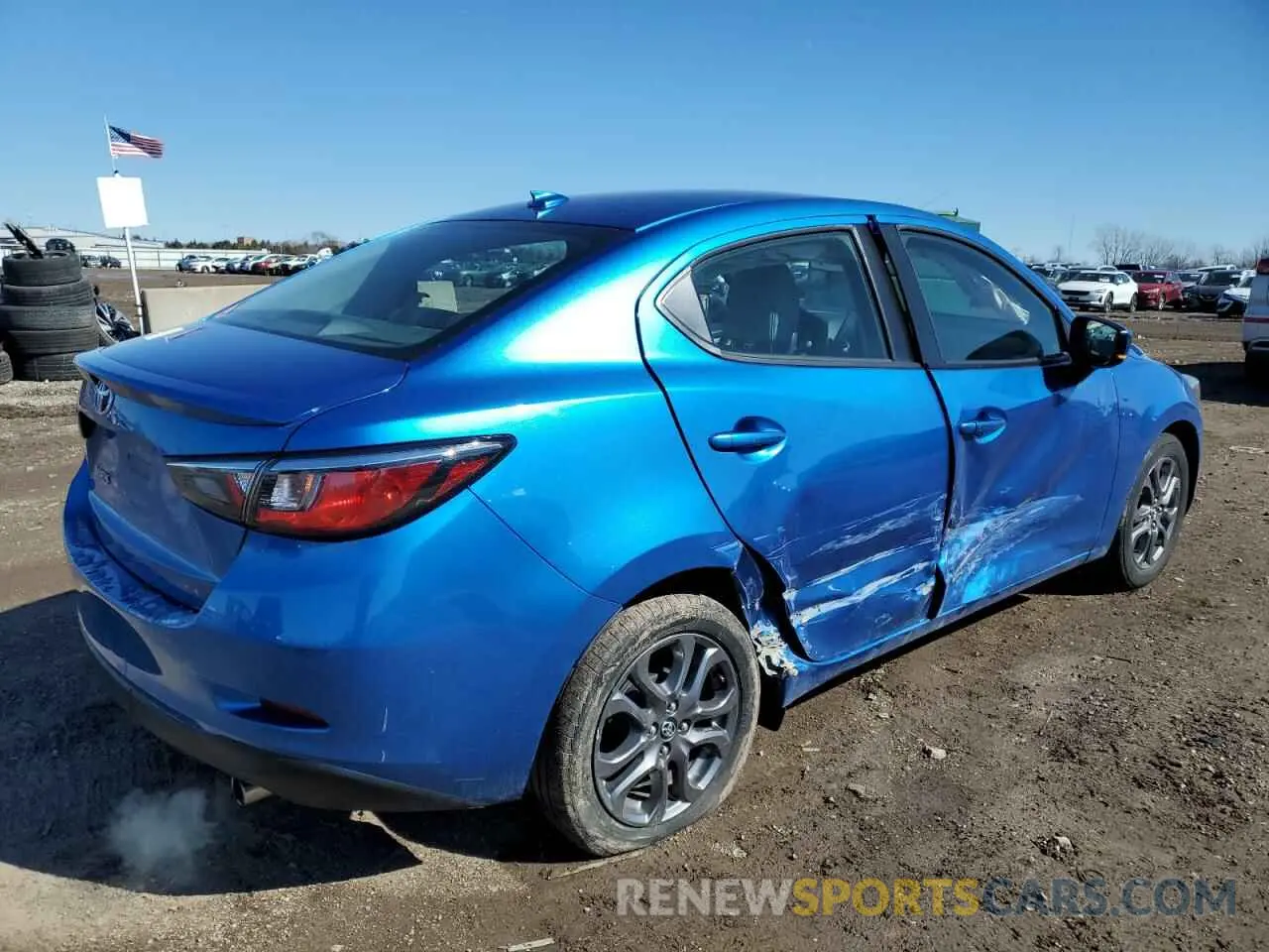 3 Photograph of a damaged car 3MYDLBYV1KY523199 TOYOTA YARIS 2019
