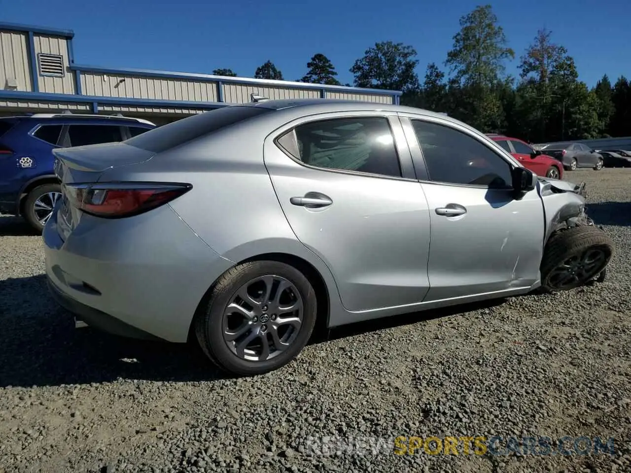 3 Photograph of a damaged car 3MYDLBYV1KY523445 TOYOTA YARIS 2019